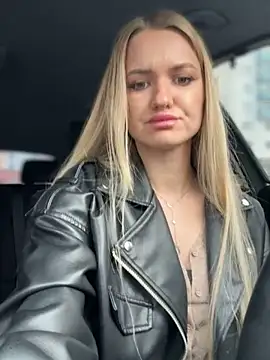 Devill Angel  online show from October 31, 10:41 am