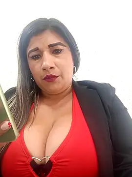 Hannahcandyy online show from April 21, 7:43 pm