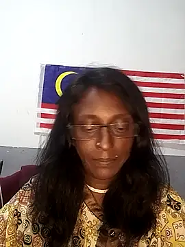Snapshot of mamakarma1403 chatting on October 11, 2:31 pm mamakarma1403 online show from October 11, 2:31 pm
