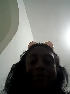 Snapshot of mamakarma1403 chatting on September 13, 1:02 am mamakarma1403 online show from September 13, 1:02 am