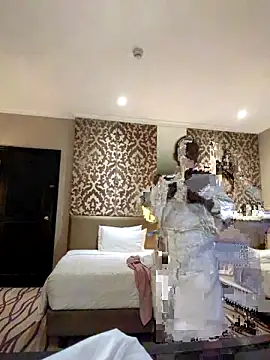 mamakarma1403 online show from April 25, 2:36 pm