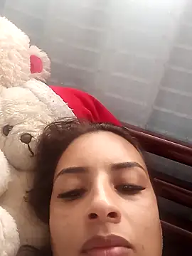 mykaelahoney online show from October 31, 2:54 pm