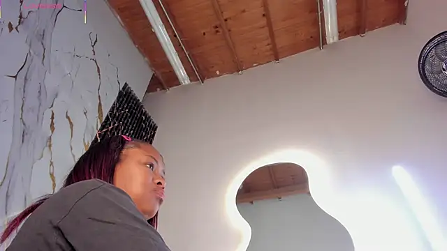 ebony hot1 online show from April 28, 1:59 pm