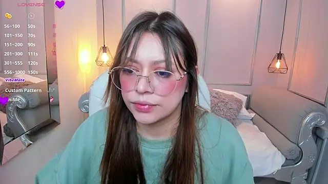 Lanna18 online show from October 15, 11:46 am