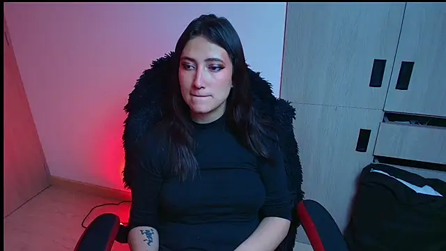 hitomi arata online show from April 17, 11:07 pm