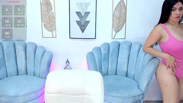 Snapshot of naomii_campbell_ chatting on September 11, 1:22 pm naomii campbell online show from September 11, 1:22 pm