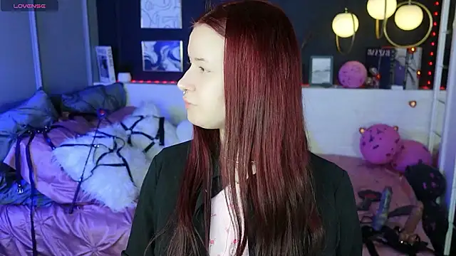 Lily Moonlight online show from February 20, 1:56 pm