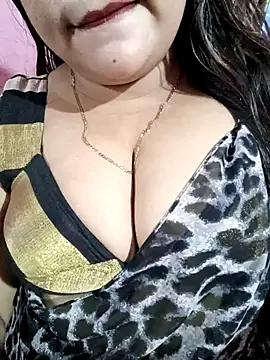 Snapshot of Beautyy38 chatting on September 19, 10:25 am Beautyy38 online show from September 19, 10:25 am