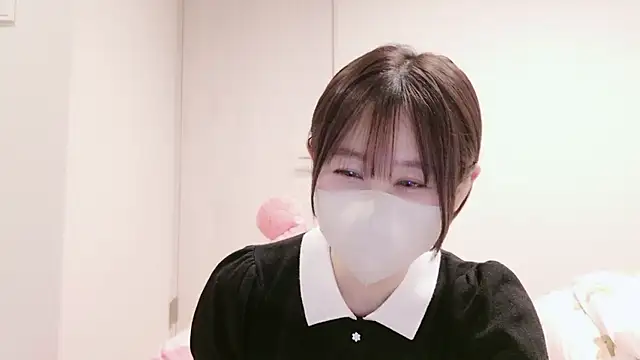 Mamu Mamu  online show from April 27, 11:40 am