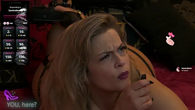 ZoeMesmerize online show from November 25, 8:05 am