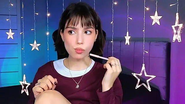 Stacy Gonzales  online show from October 30, 11:33 am