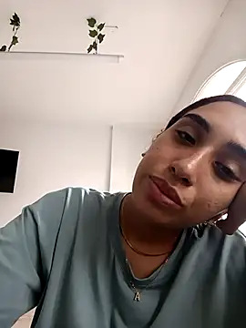 ifeelverywet andhot online show from September 23, 2:59 pm