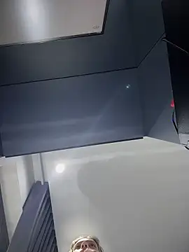 -Sexy Barbie- online show from February 1, 8:35 am