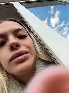 -Sexy Barbie- online show from November 2, 8:40 am