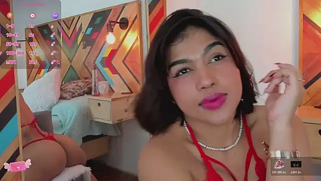 NaiirobiSwan online show from December 18, 9:30 pm