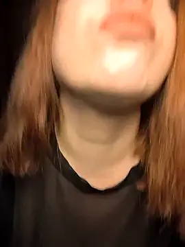 cansuozell online show from February 2, 4:39 pm