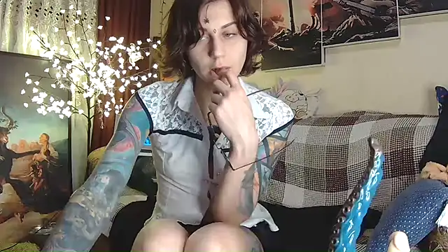 BroadFantasy online show from May 17, 6:07 pm