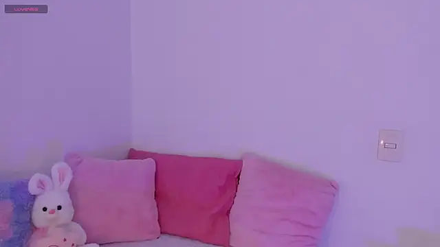 Brisa blue online show from April 28, 7:29 pm