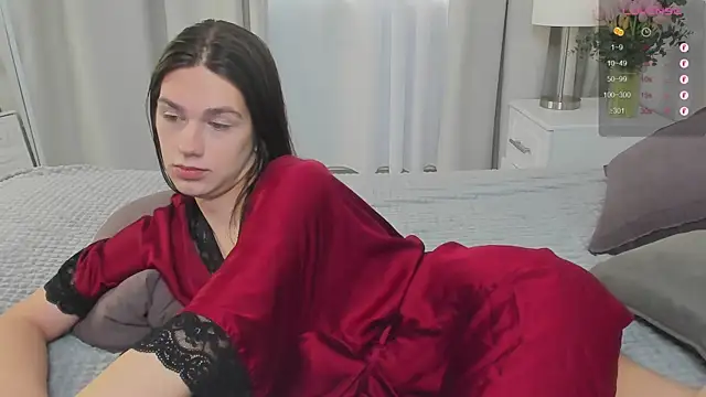 Alfreda Mills online show from November 19, 10:37 am