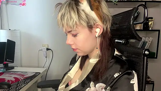 EngelAlman online show from February 13, 7:10 am