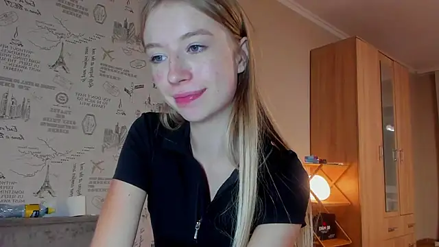 Snapshot of minidivaa_ chatting on September 12, 8:49 pm minidivaa online show from September 12, 8:49 pm