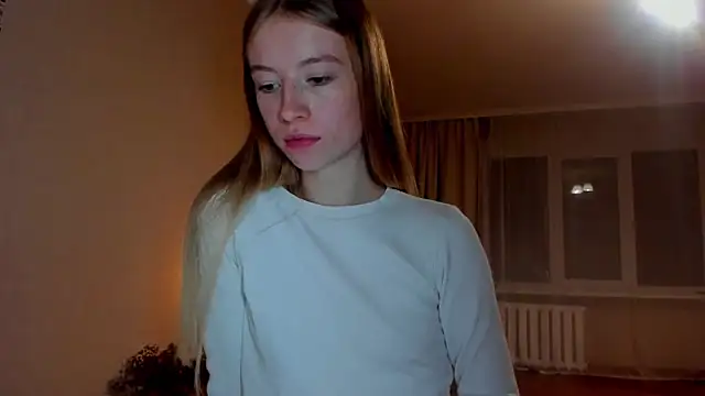 Snapshot of minidivaa_ chatting on October 1, 6:24 pm minidivaa online show from October 1, 6:24 pm