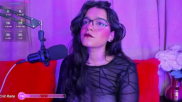 ValerieKay  online show from October 14, 9:50 pm