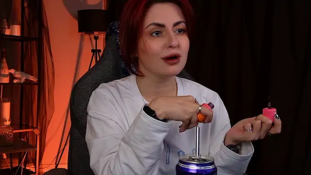 Lana  May online show from February 9, 2:30 pm