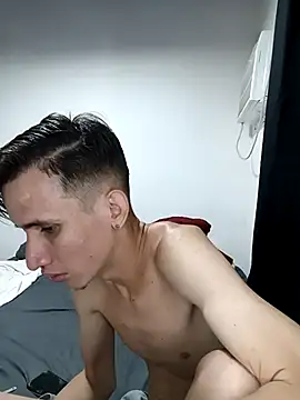 Milfvalesk online show from April 16, 5:30 am