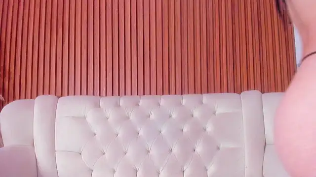 RosarioCruzz online show from July 11, 3:56 pm