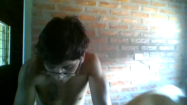 teendotados online show from February 14, 6:54 pm