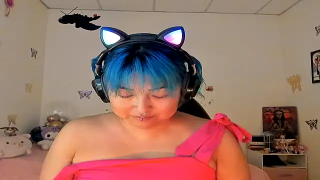 Shaddycute  online show from September 17, 12:03 pm