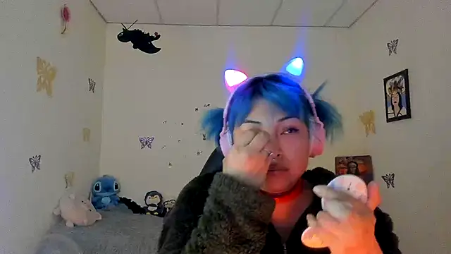 Shaddycute  online show from September 10, 5:46 pm