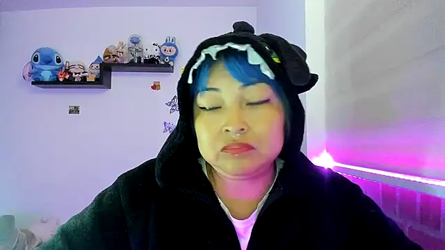 Shaddycute  online show from November 18, 5:03 pm