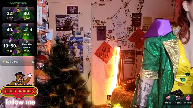 Alex Howell online show from December 15, 8:03 pm