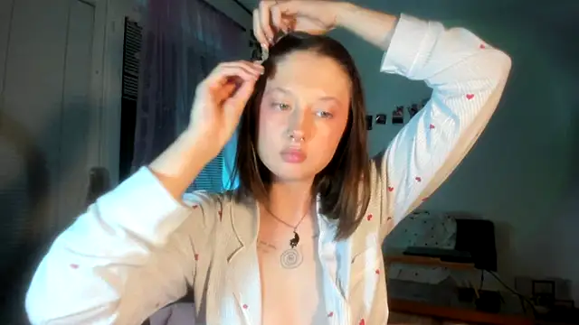 Jenny darling love online show from April 20, 7:28 pm