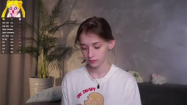 EdlinHargus online show from April 25, 4:15 am