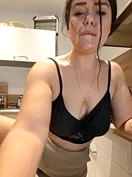 Xladycharme online show from October 24, 4:03 pm