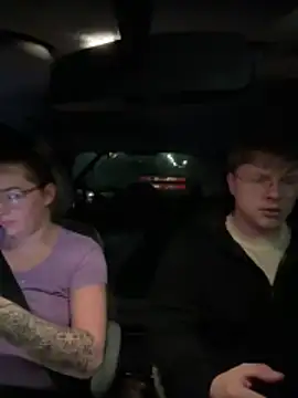 xX HotCouple Xx online show from November 4, 8:36 pm