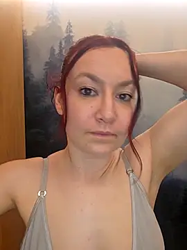 ladoucedu34 online show from April 20, 9:07 pm