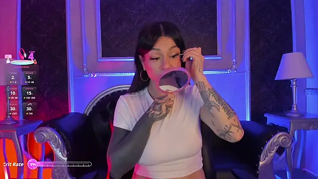 MeganDraco  online show from April 27, 12:57 pm