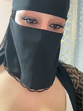 mari layali online show from April 25, 10:18 pm