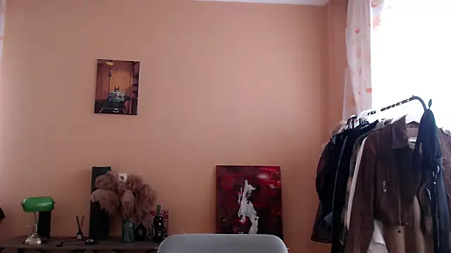 CuteRuby99 online show from May 4, 5:33 am