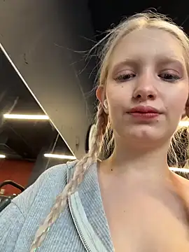 Milkyy wway online show from February 21, 6:14 am