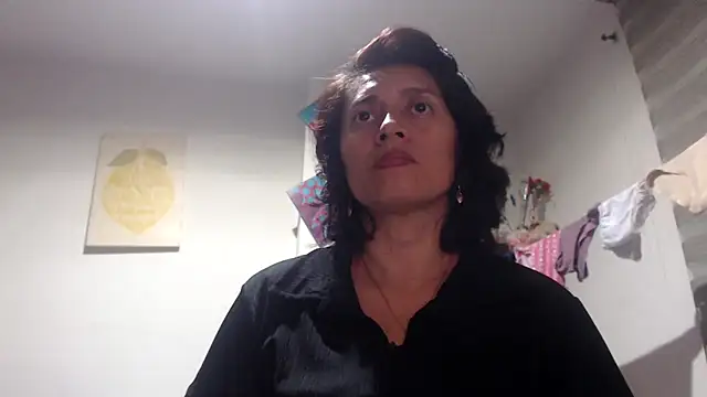 Snapshot of sexy_mary_69 chatting on October 3, 11:43 pm sexy mary 69 online show from October 3, 11:43 pm
