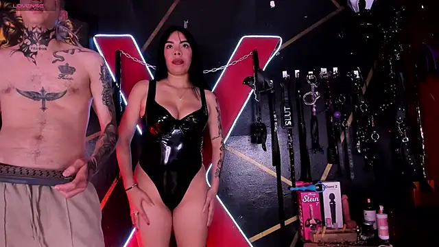 alexa n alex online show from May 4, 8:34 pm
