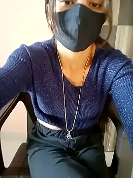 Snapshot of Bulbul_02 chatting on December 2, 7:10 am Bulbul 02 online show from December 2, 7:10 am