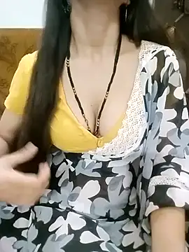 Snapshot of Bulbul_02 chatting on September 24, 5:06 am Bulbul 02 online show from September 24, 5:06 am