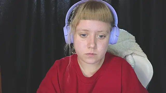 June shy0 online show from September 14, 7:06 am