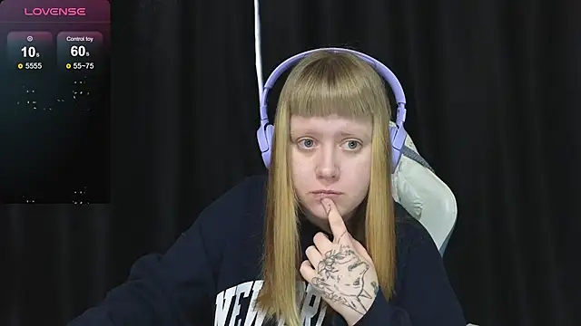 June shy0 online show from February 22, 8:26 am